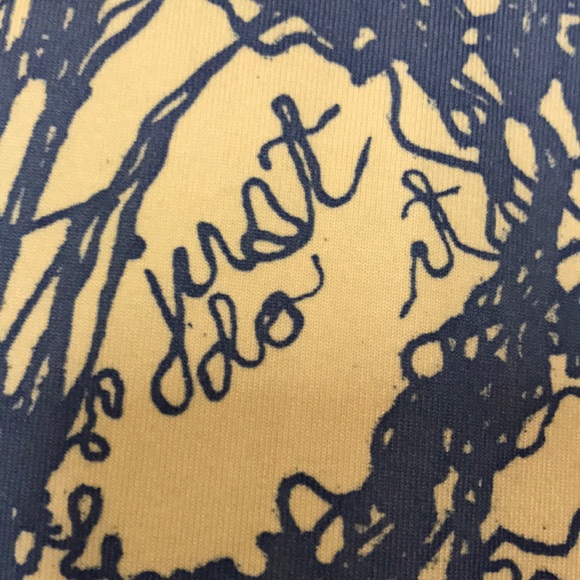 Nike Dri-Fit Running 1/2 Zip Top - Size Sm - Picture 6 of 7